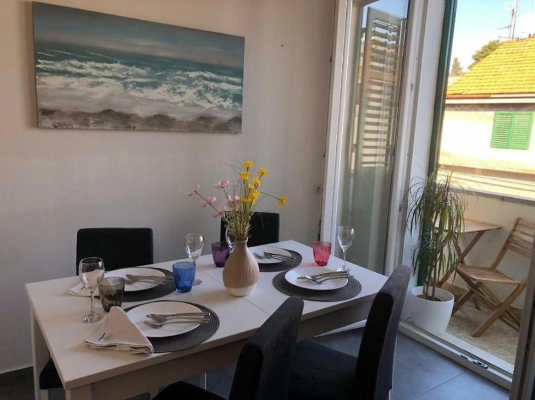 Cozy Apartment Solis-City Center Split Exterior foto